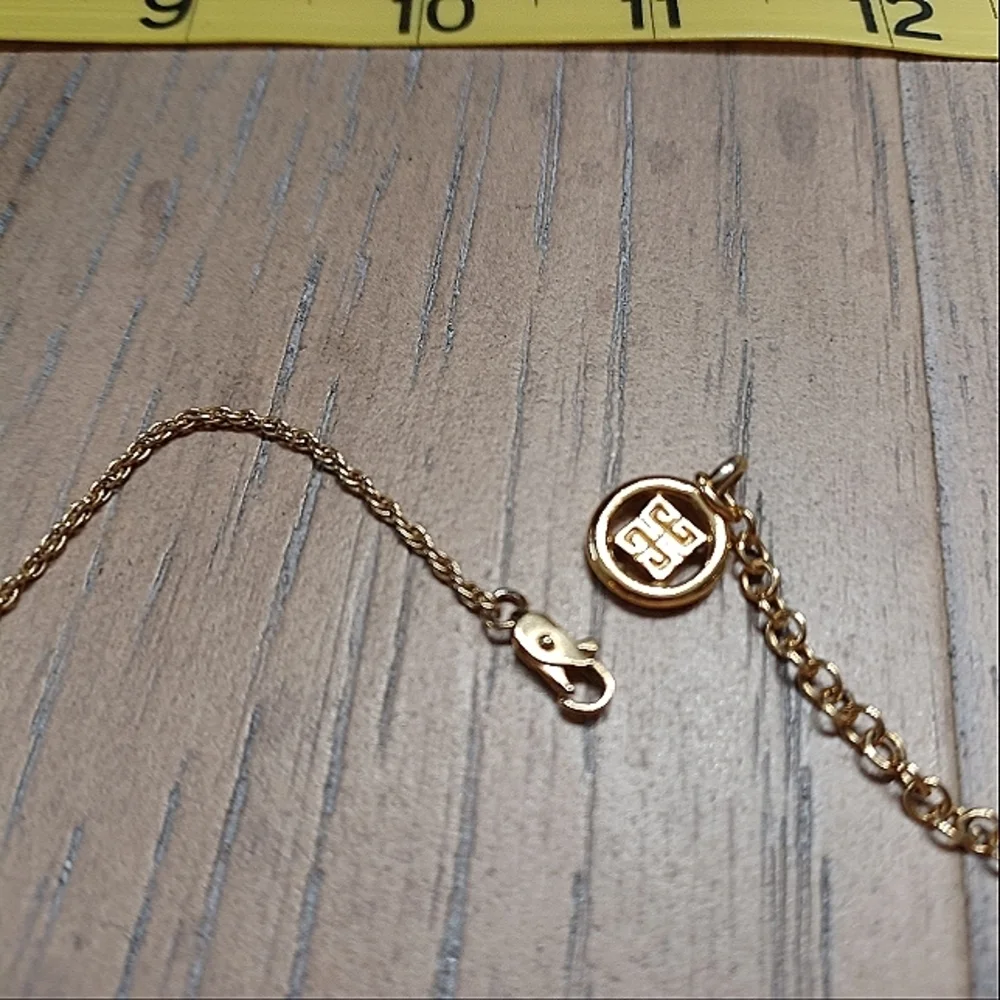 Rare Givenchy Paris Faux Pearl Matte Gold Necklace Vintage 1980s